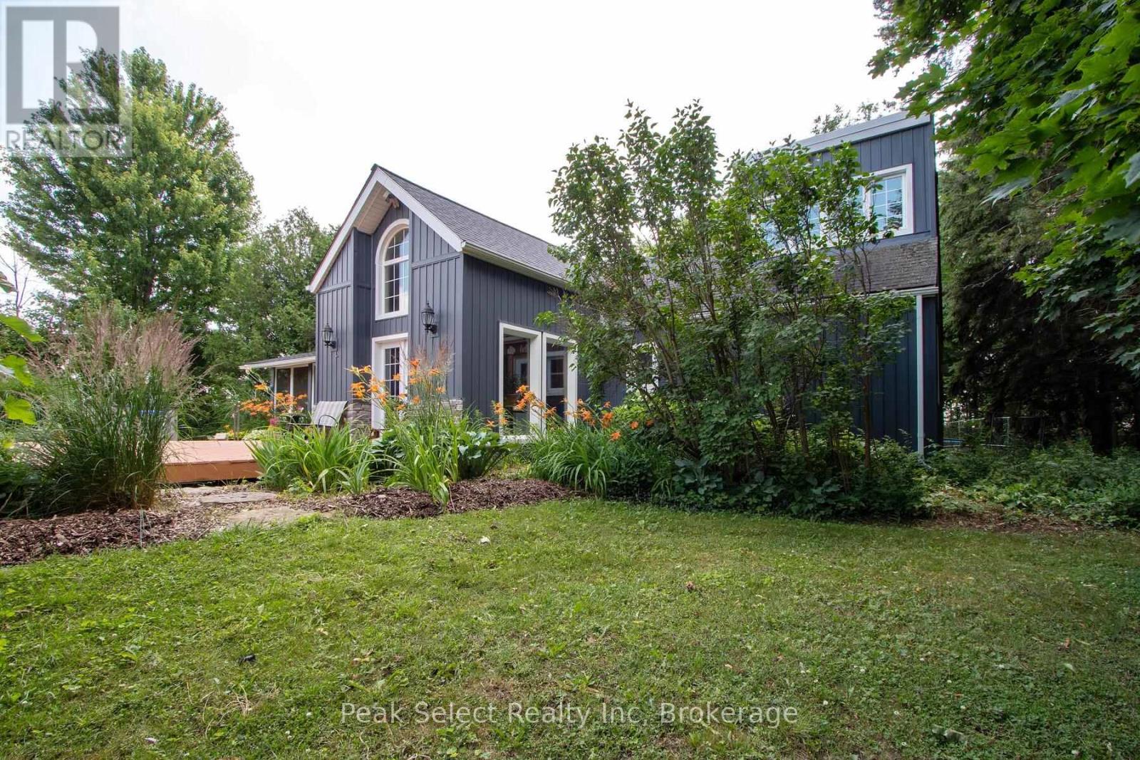4903 Whalen Line, Lucan Biddulph, Ontario  N0M 1V0 - Photo 4 - X12052612