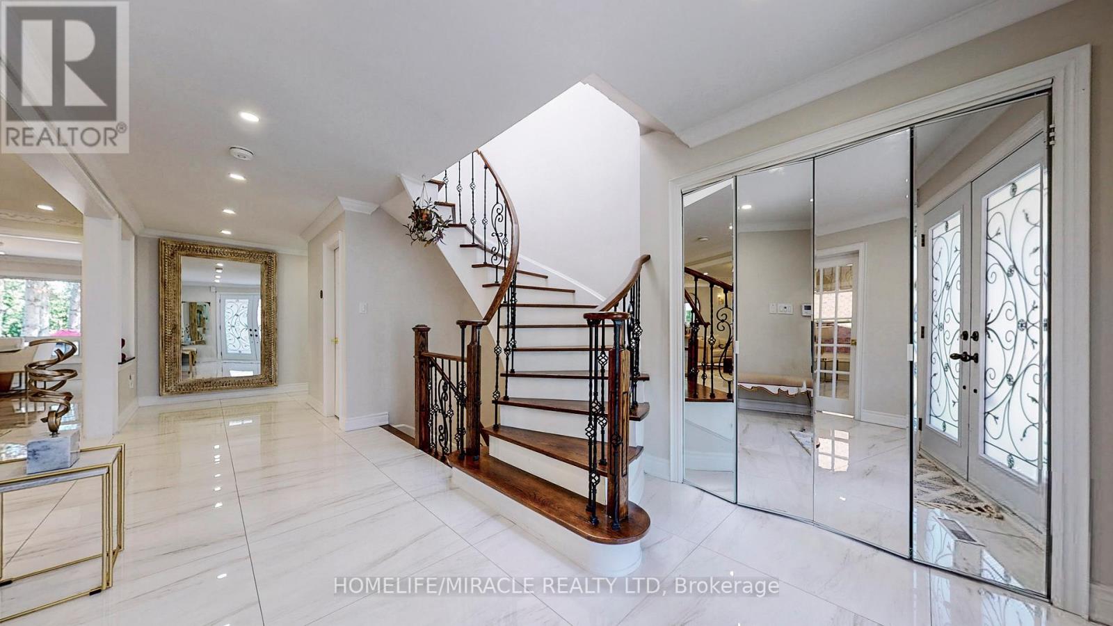 24 Royal Rouge Trail, Toronto, Ontario  M1B 4T3 - Photo 14 - E12051647