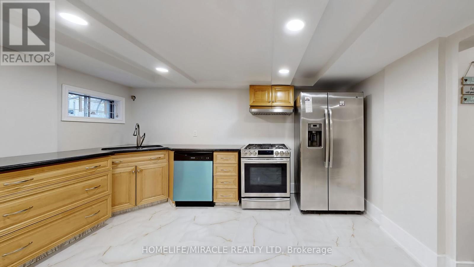 24 Royal Rouge Trail, Toronto, Ontario  M1B 4T3 - Photo 25 - E12051647