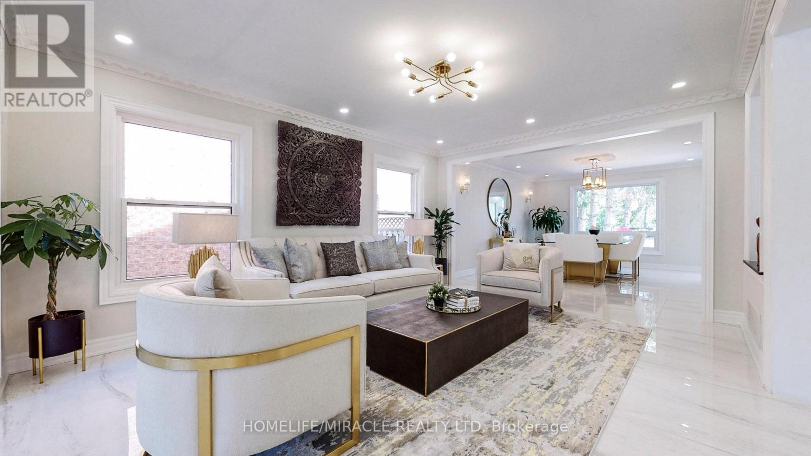 24 Royal Rouge Trail, Toronto, Ontario  M1B 4T3 - Photo 7 - E12051647