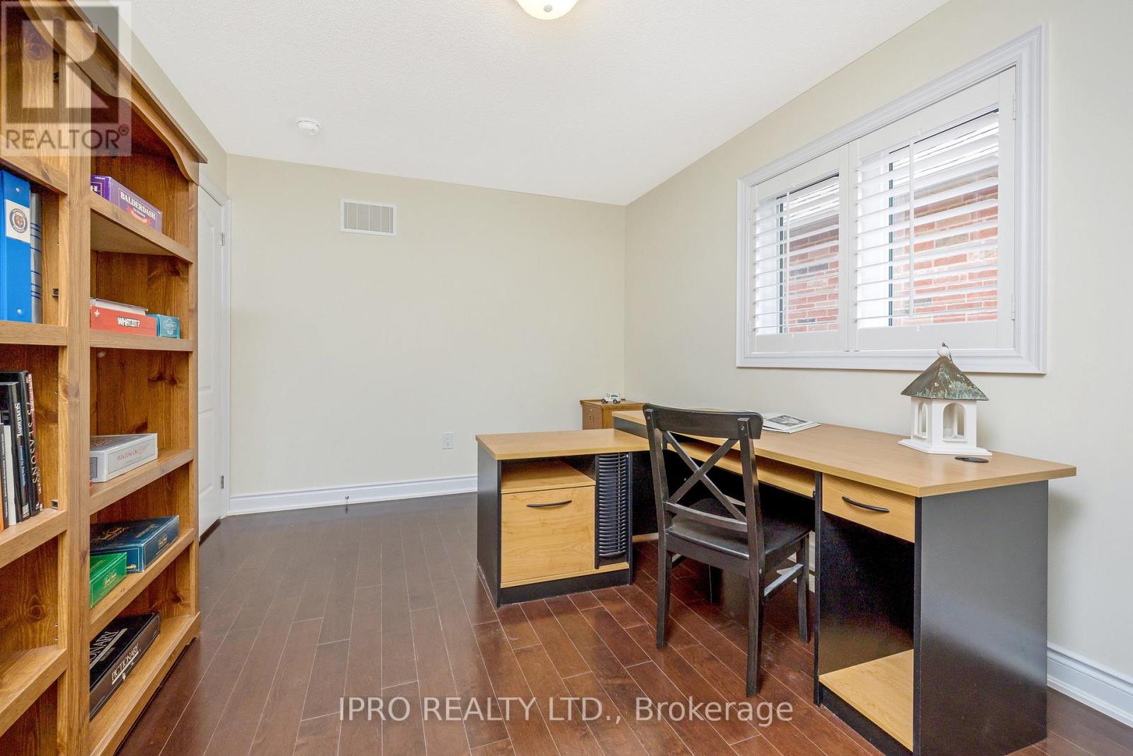 84 Northwest Court, Halton Hills, Ontario  L7G 0K7 - Photo 35 - W12052591