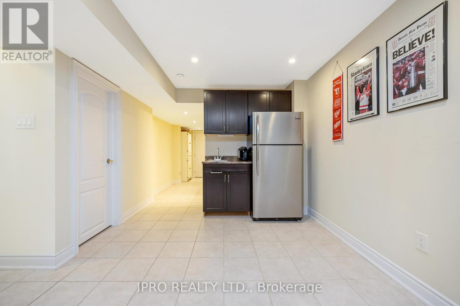 84 Northwest Court, Halton Hills, Ontario  L7G 0K7 - Photo 37 - W12052591