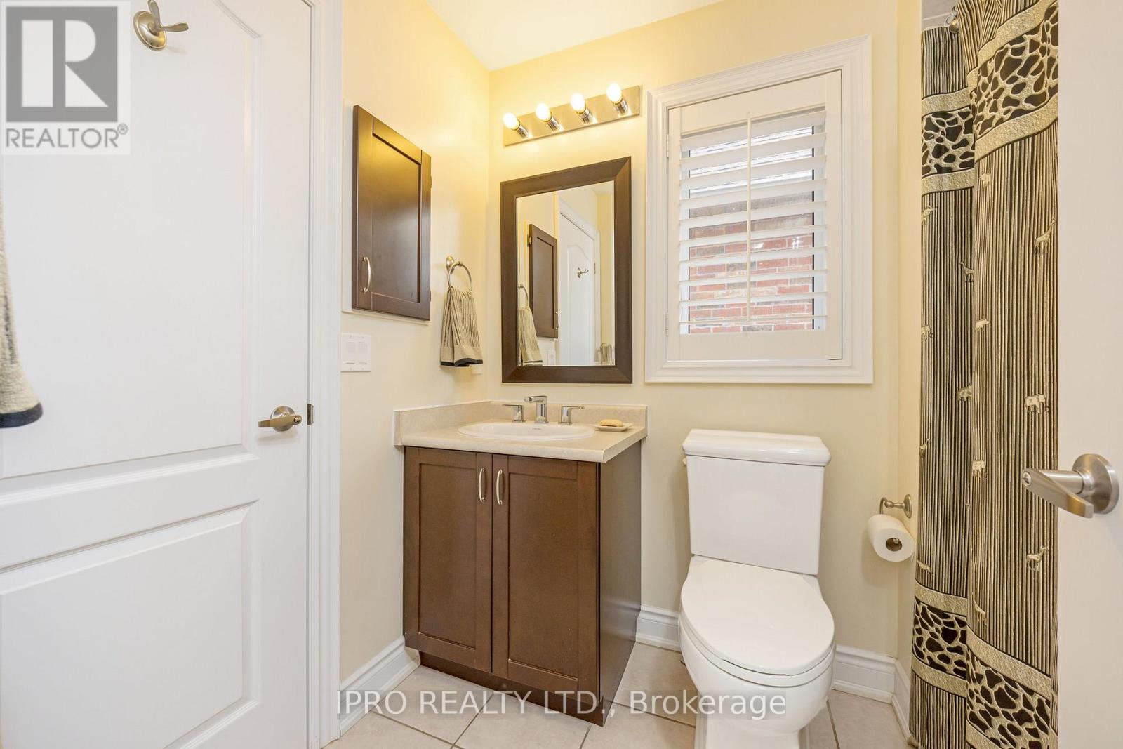 84 Northwest Court, Halton Hills, Ontario  L7G 0K7 - Photo 40 - W12052591
