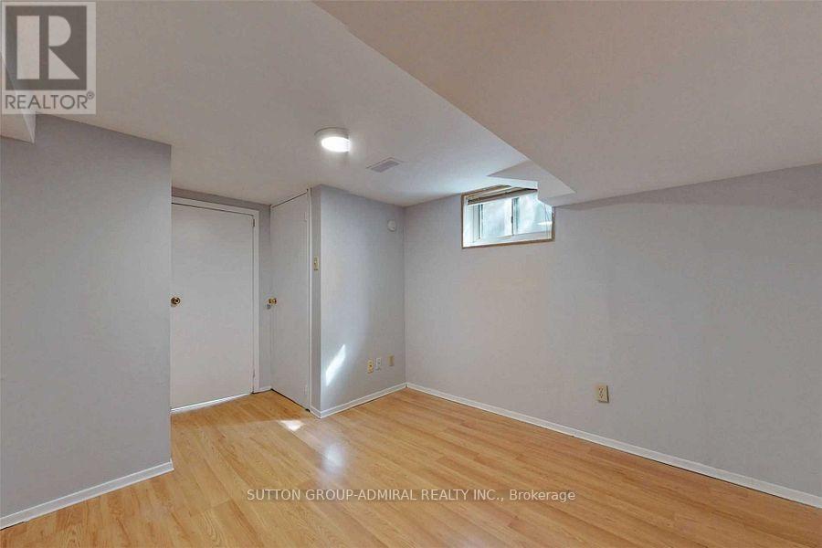 211 Axminster Drive, Richmond Hill, Ontario  L4C 2W2 - Photo 22 - N12052611