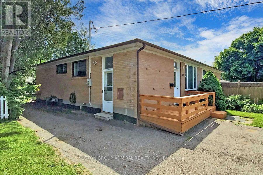 211 Axminster Drive, Richmond Hill, Ontario  L4C 2W2 - Photo 27 - N12052611