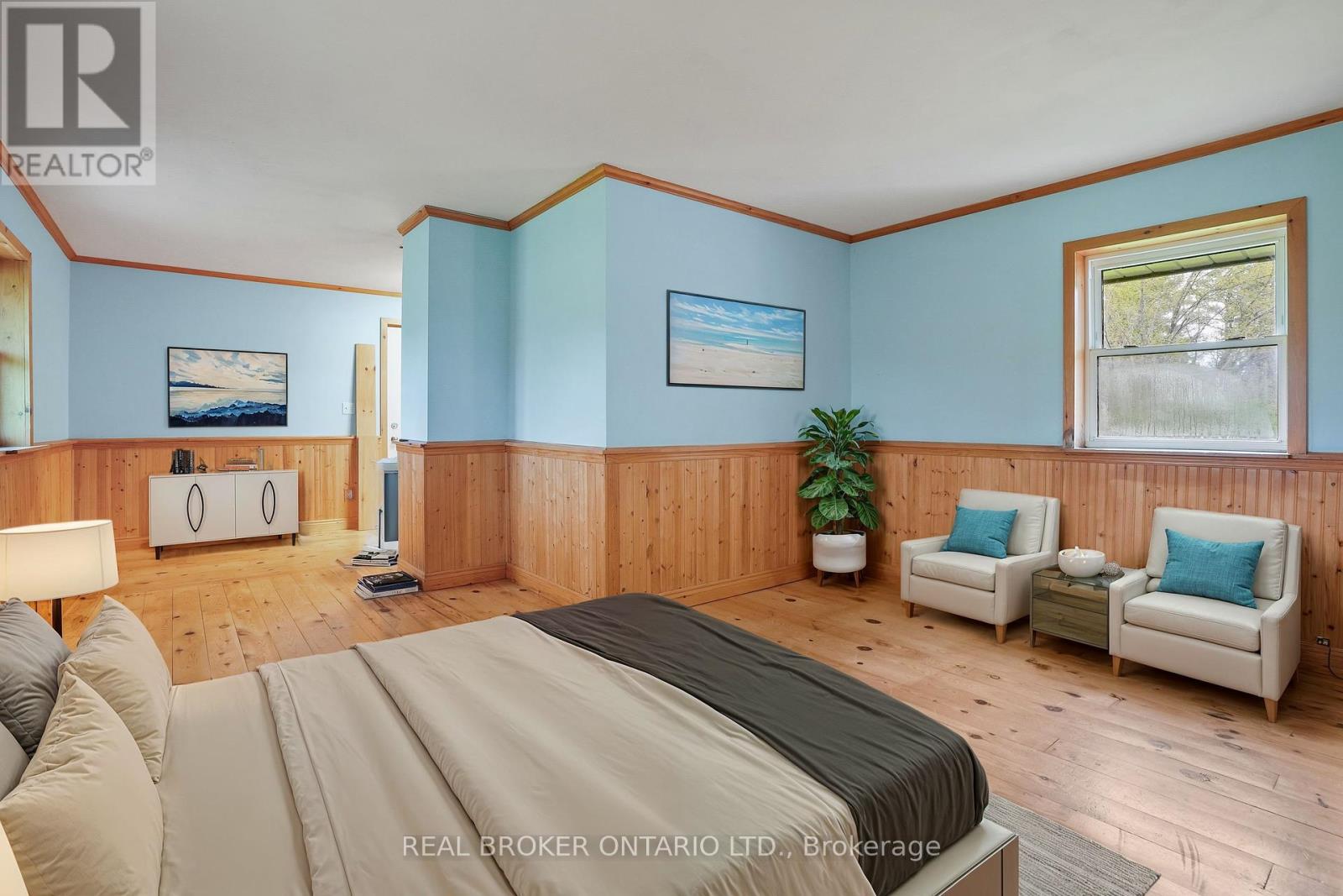 261 Portage Road, Kawartha Lakes, Ontario  K0M 1B0 - Photo 17 - X12052618