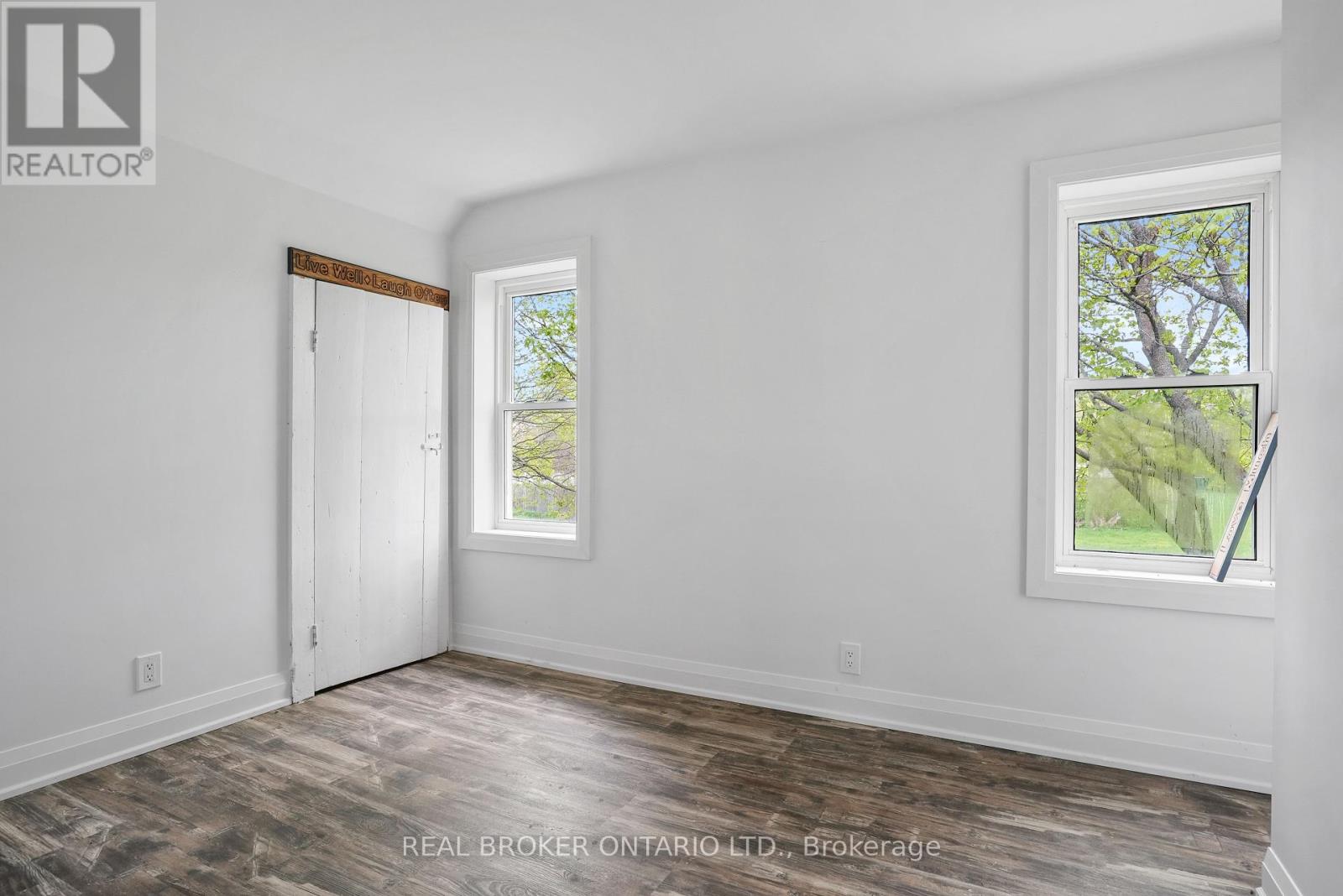 261 Portage Road, Kawartha Lakes, Ontario  K0M 1B0 - Photo 23 - X12052618