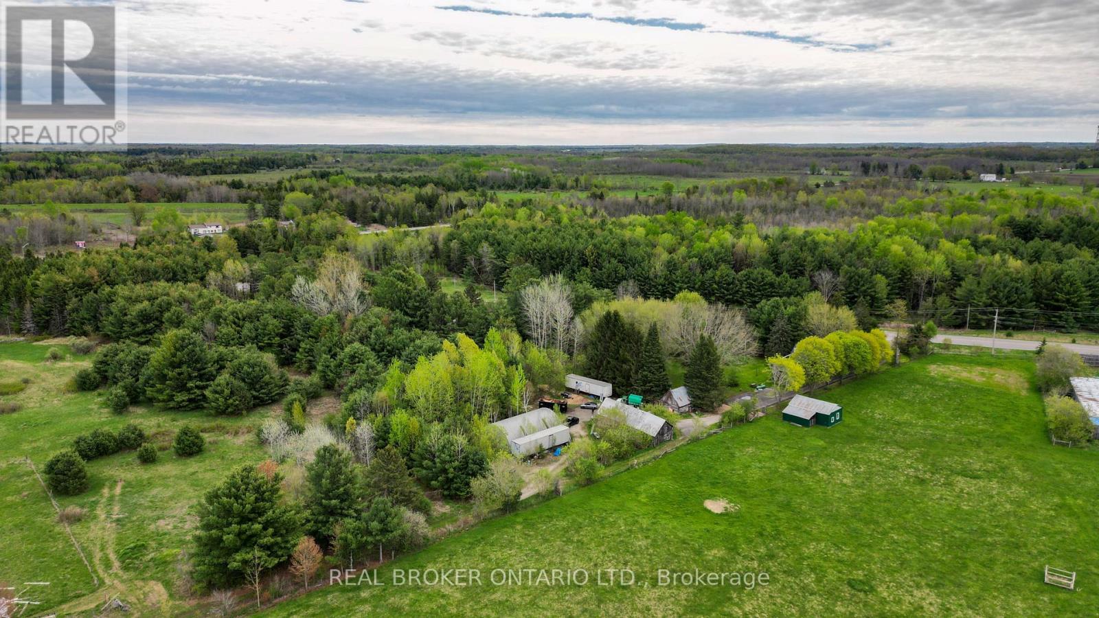 261 Portage Road, Kawartha Lakes, Ontario  K0M 1B0 - Photo 34 - X12052618