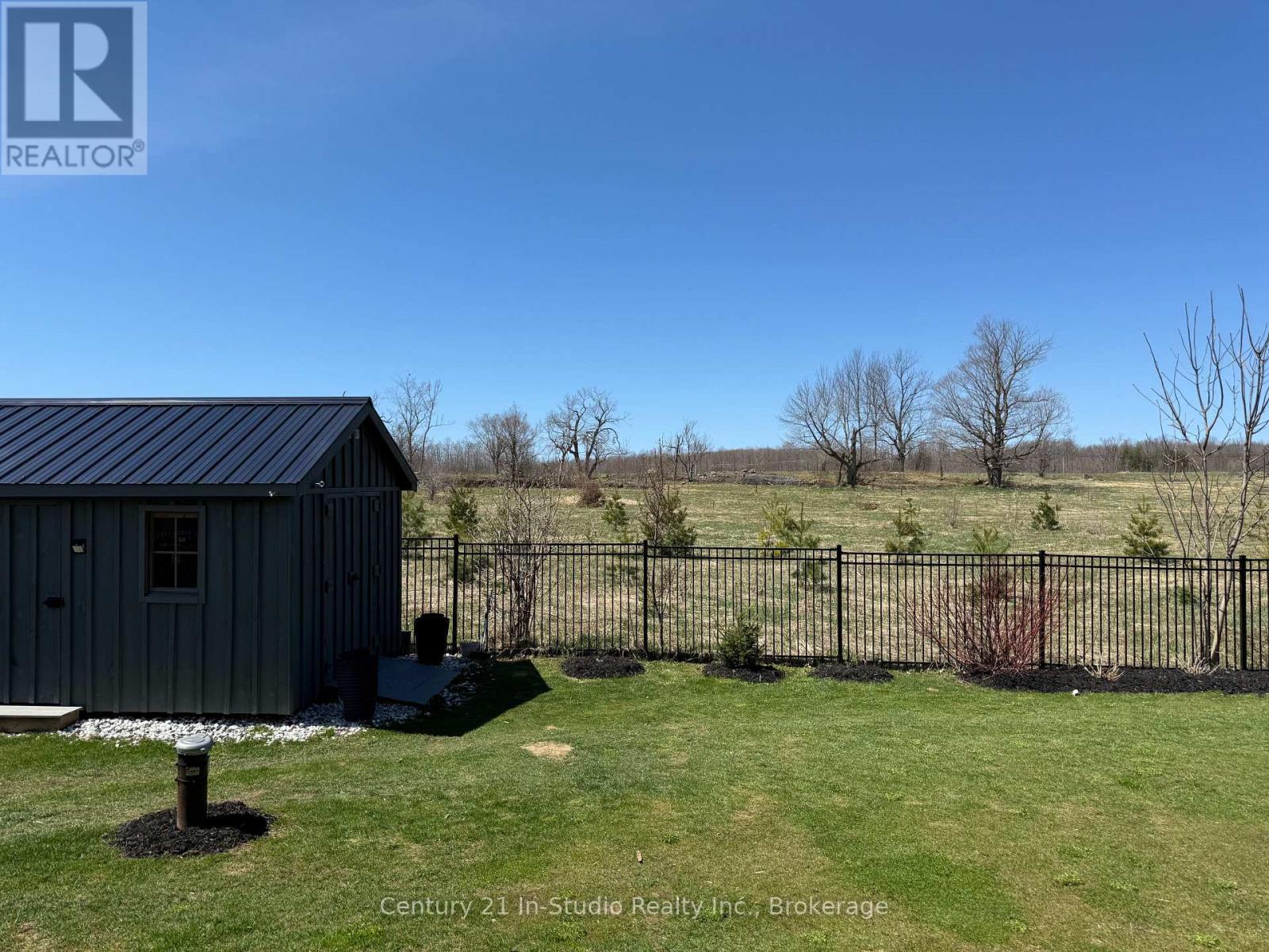 73 Everett Road, South Bruce Peninsula, Ontario  N0H 2T0 - Photo 23 - X12052646