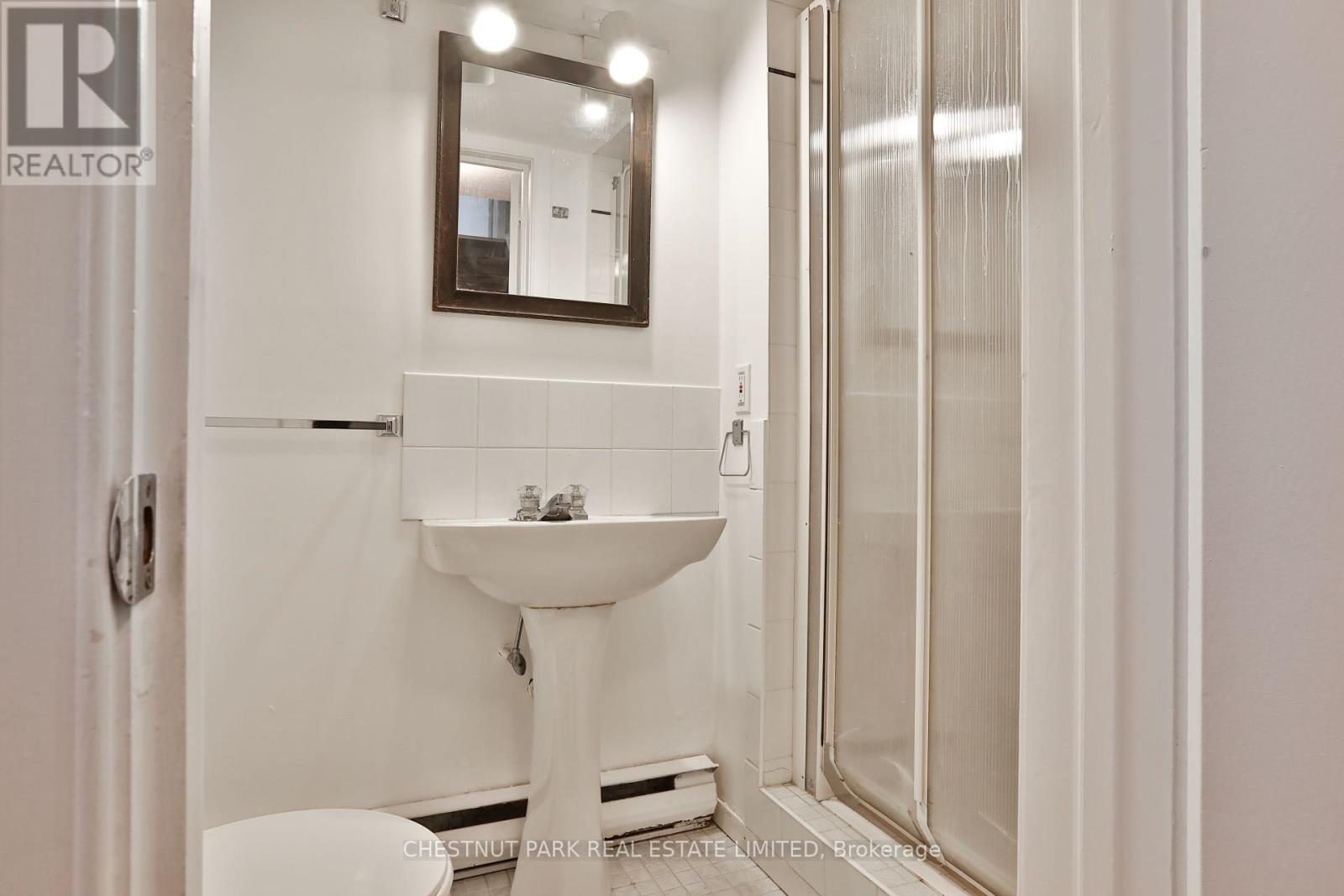 87 Tranmer Avenue, Toronto, Ontario  M5P 1E3 - Photo 33 - C12052643