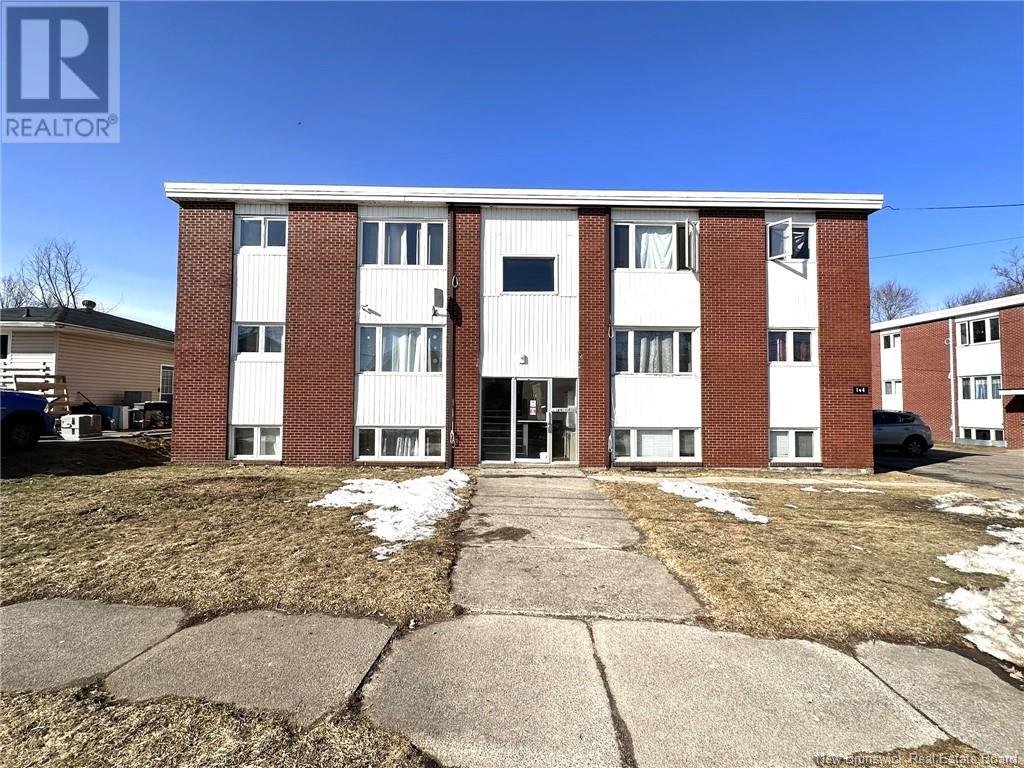 139 Elmwood Drive, Moncton, New Brunswick  E1A 1X2 - Photo 11 - NB113935