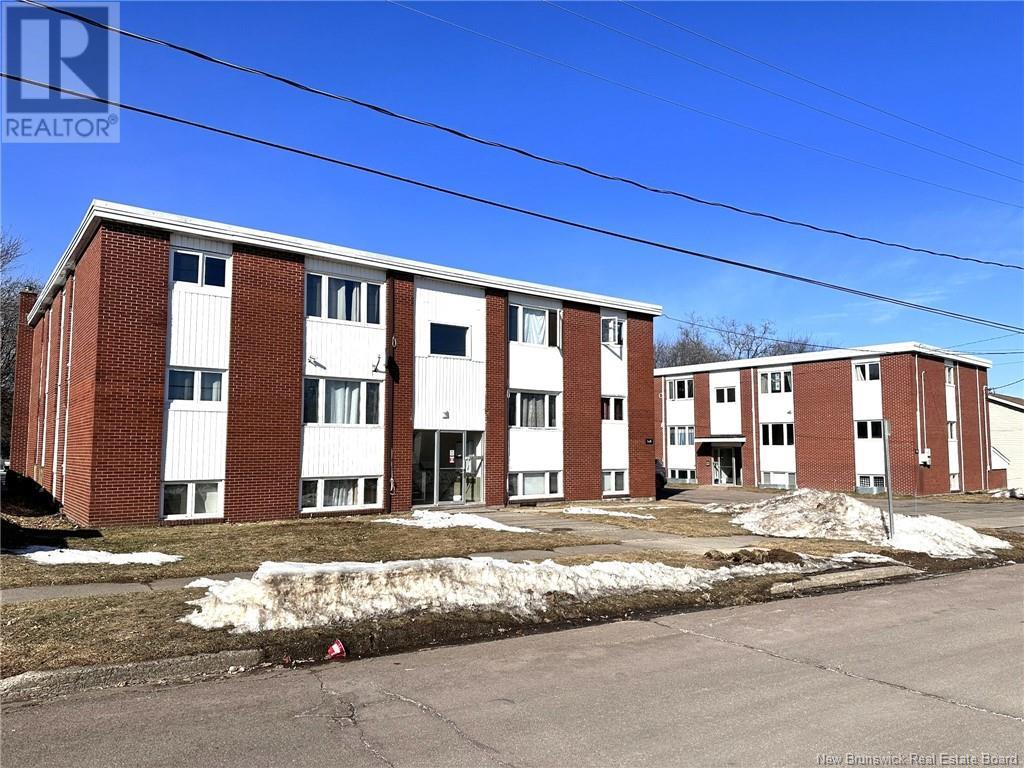 139 Elmwood Drive, Moncton, New Brunswick  E1A 1X2 - Photo 12 - NB113935