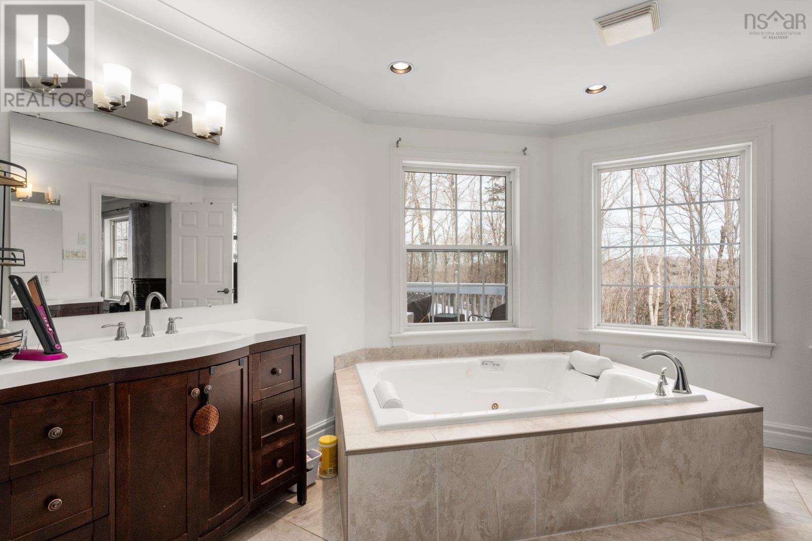 14 Club House Lane, Hammonds Plains, Nova Scotia  B4B 1T4 - Photo 28 - 202506341