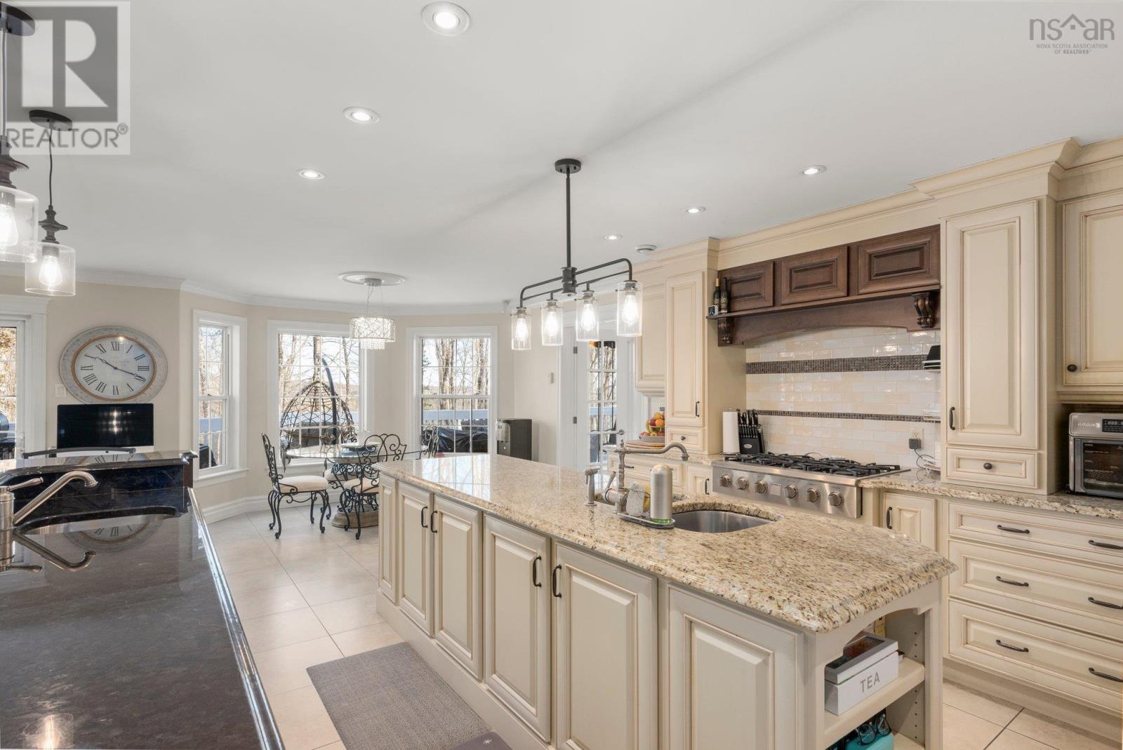 14 Club House Lane, Hammonds Plains, Nova Scotia  B4B 1T4 - Photo 8 - 202506341