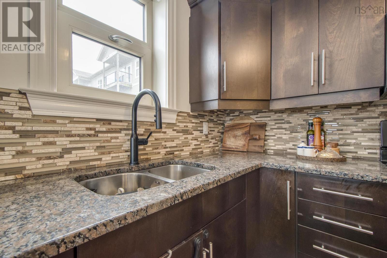 700 200 Crown Drive, Halifax, Nova Scotia  B3N 0B1 - Photo 10 - 202506346