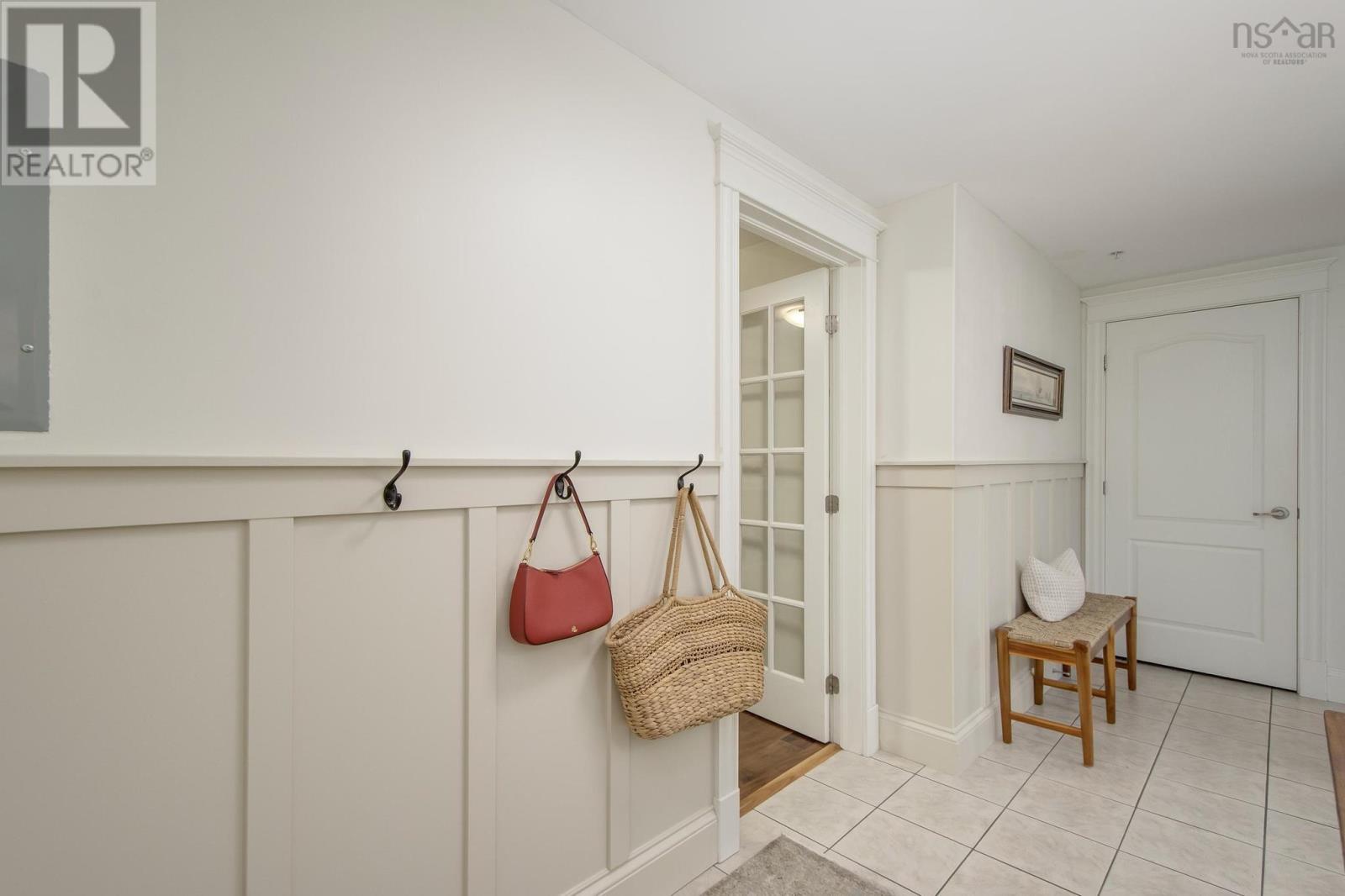 700 200 Crown Drive, Halifax, Nova Scotia  B3N 0B1 - Photo 2 - 202506346