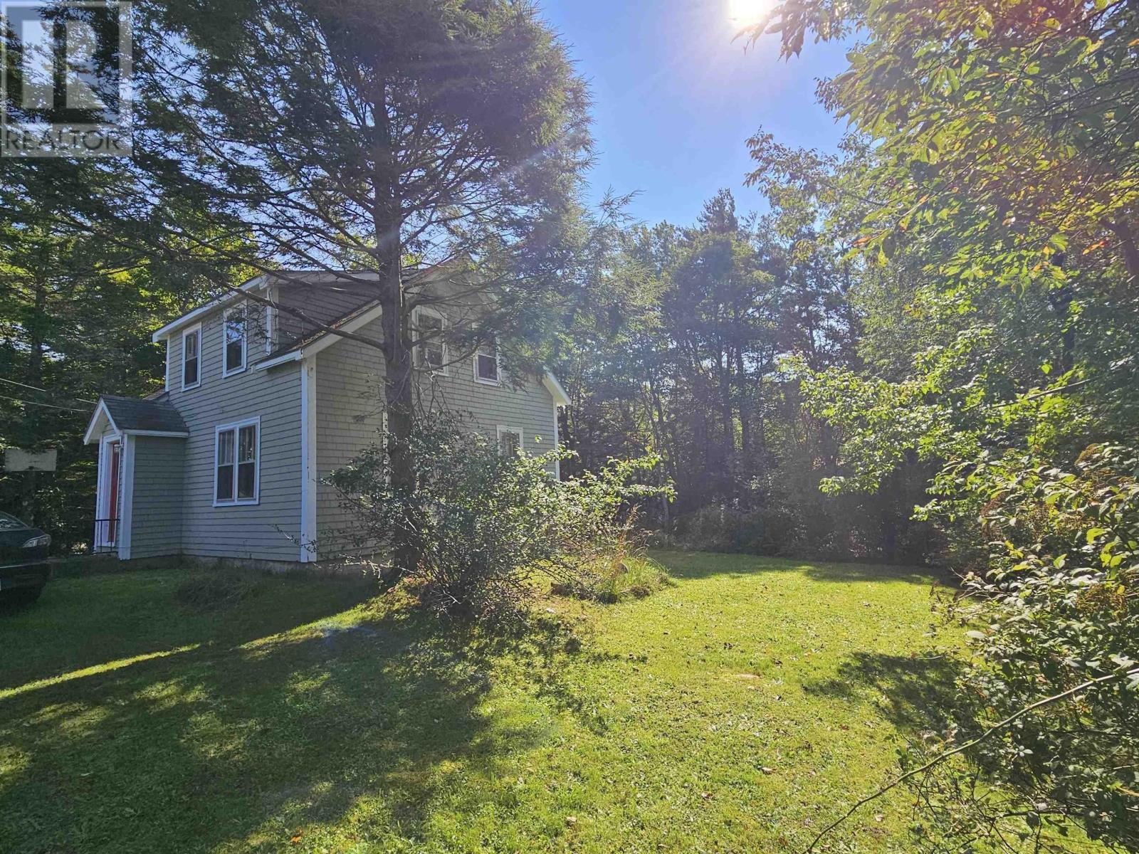 159 King Street, Shelburne, Nova Scotia  B0T 1W0 - Photo 3 - 202506347