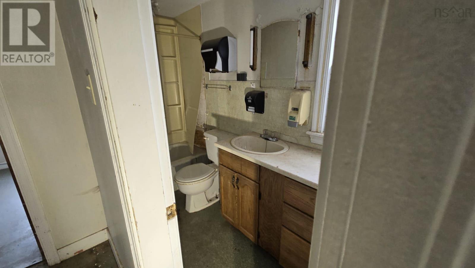 9136 Highway 224, Greenwood, Nova Scotia  B0N 1X0 - Photo 18 - 202506350