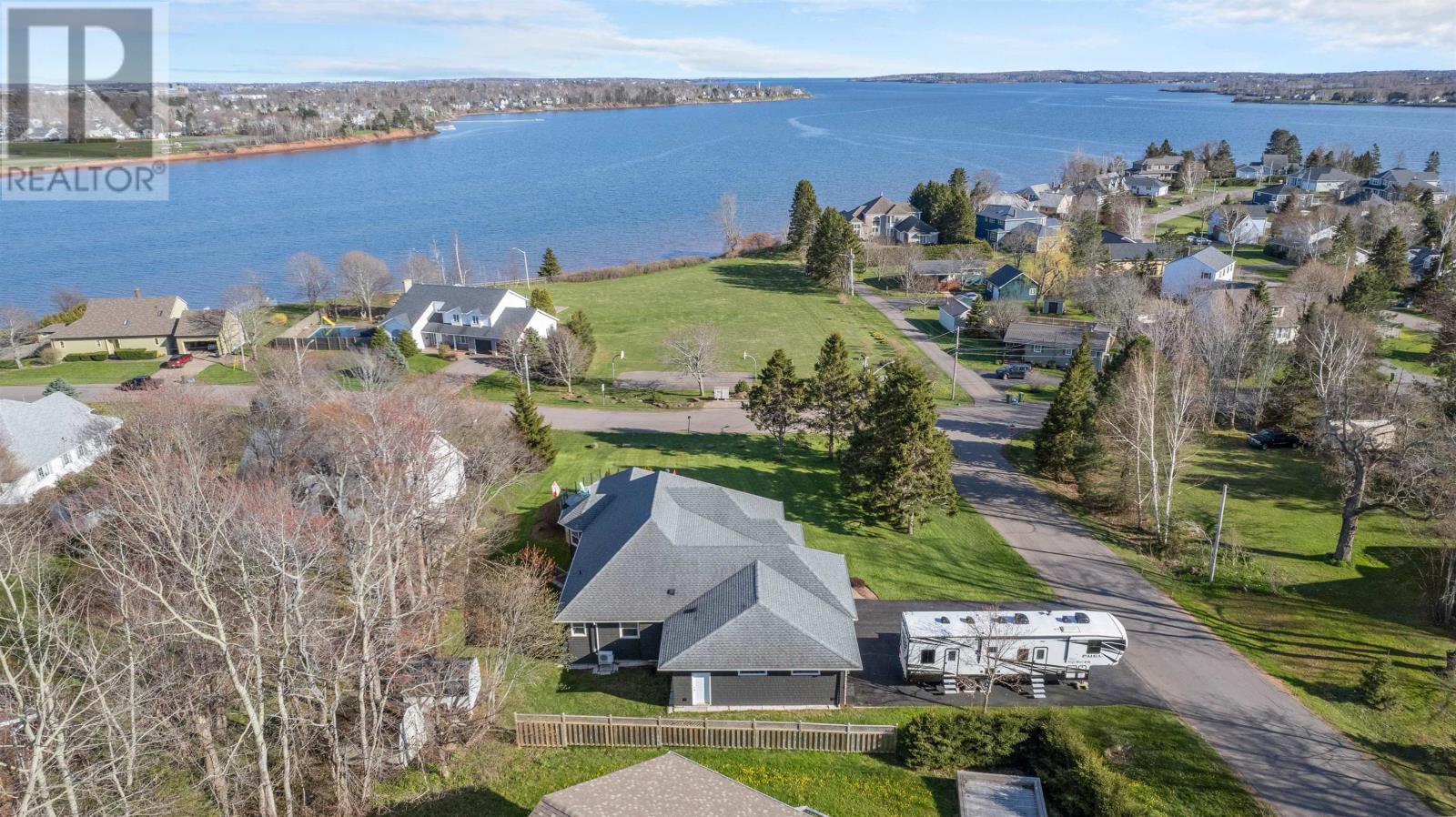 Property at 86 Lewis Point Road image 3