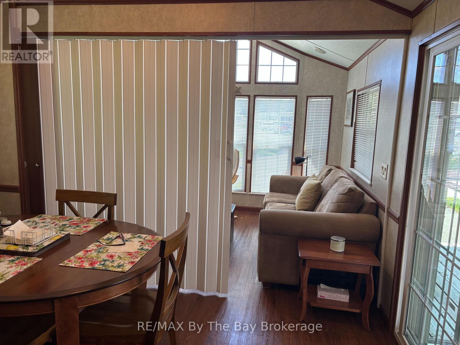 50 Temagami Trail, Wasaga Beach, Ontario  L9Z 1X7 - Photo 14 - S12047082