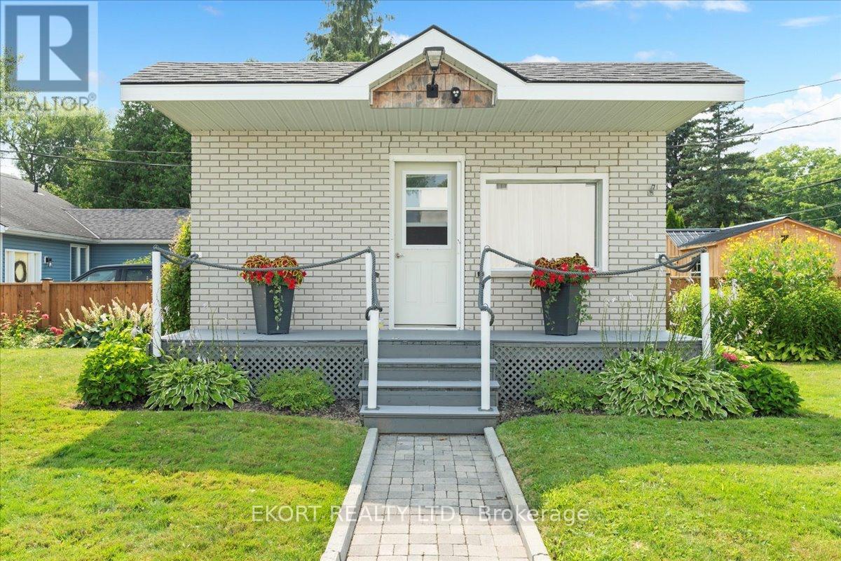 1718 Old Highway 2, Quinte West (Sidney Ward), Ontario  K8N 4Z2 - Photo 14 - X12052738