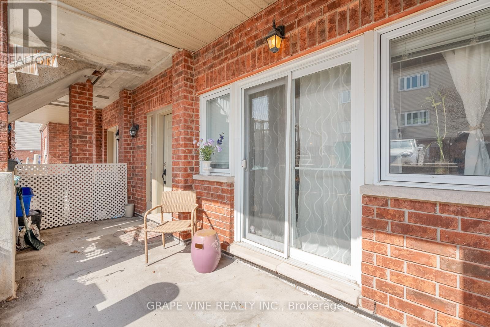 Property at D - 165 CRESTWAY DRIVE image 4