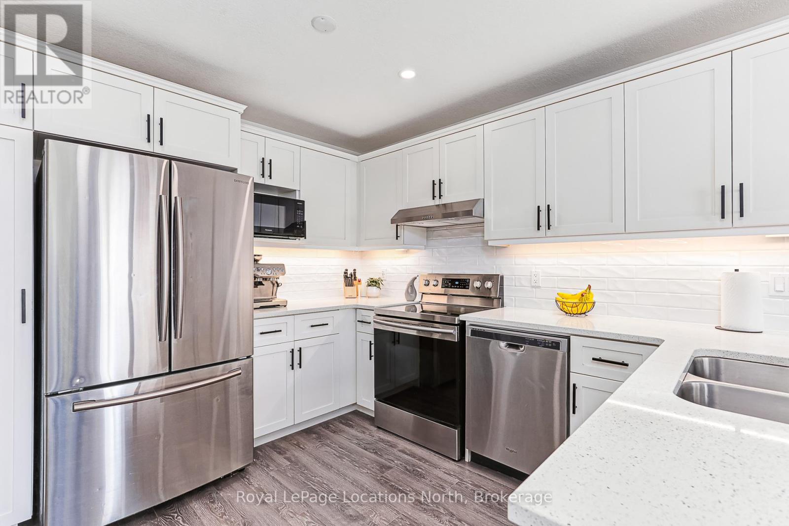 43 Cooper Street, Collingwood, Ontario  L9Y 0W8 - Photo 14 - S12052750