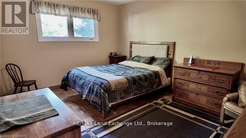 730 Campbell Avenue, Kincardine, Ontario  N2Z 1V9 - Photo 15 - X12052689