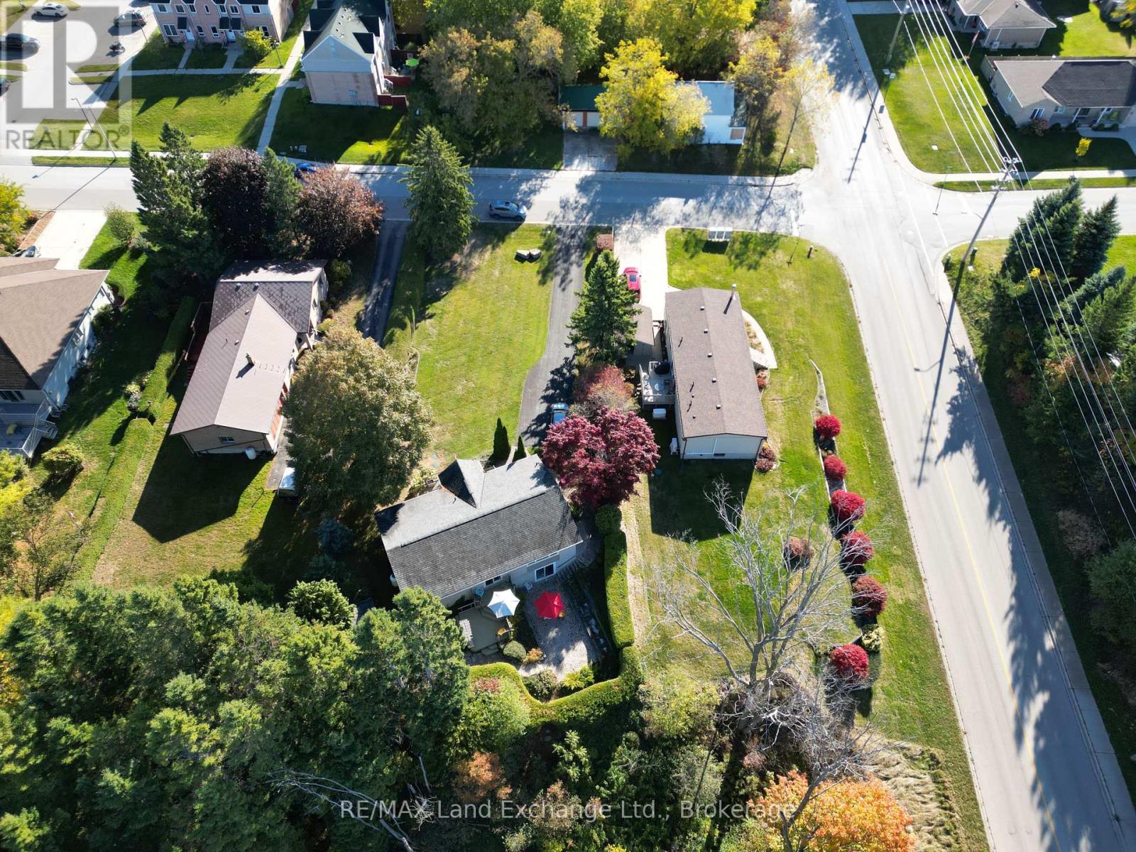 730 Campbell Avenue, Kincardine, Ontario  N2Z 1V9 - Photo 29 - X12052689