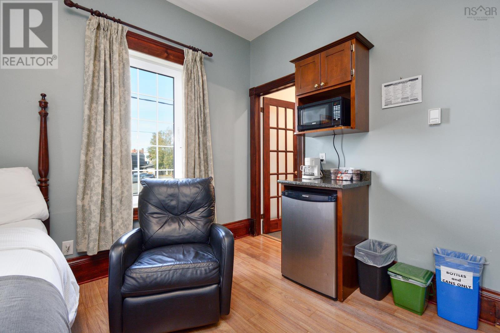 10 Pitt Street, Sydney, Nova Scotia  B1P 5X3 - Photo 38 - 202501171