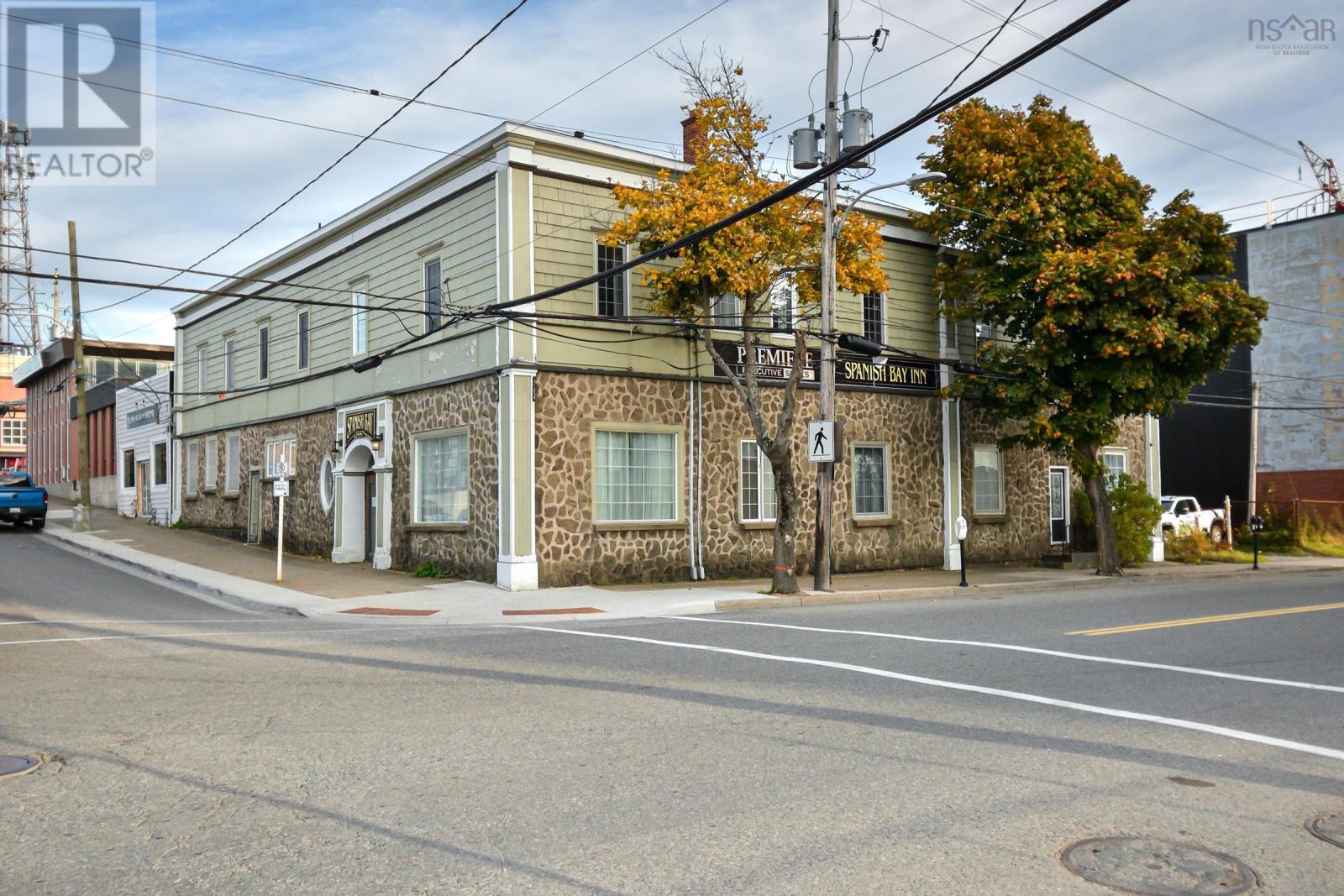 10 Pitt Street, Sydney, Nova Scotia  B1P 5X3 - Photo 48 - 202501171