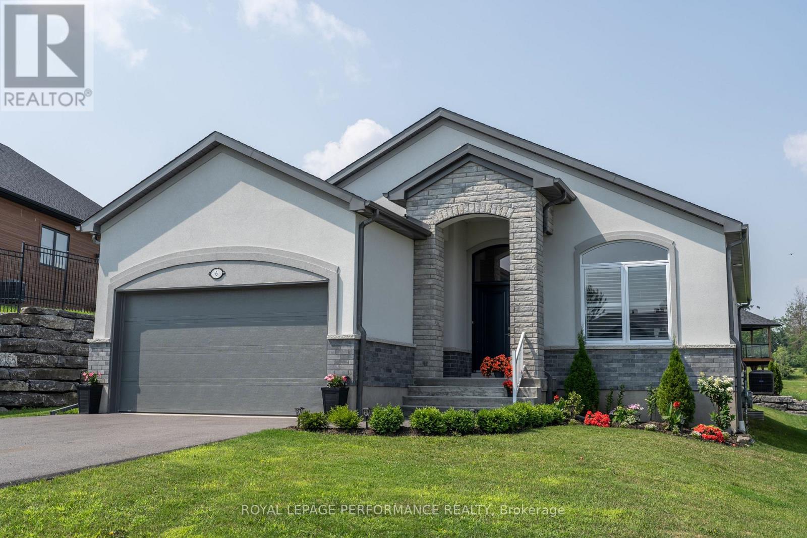 Property at 6 MATTHEW KIERAN CRESCENT image 2