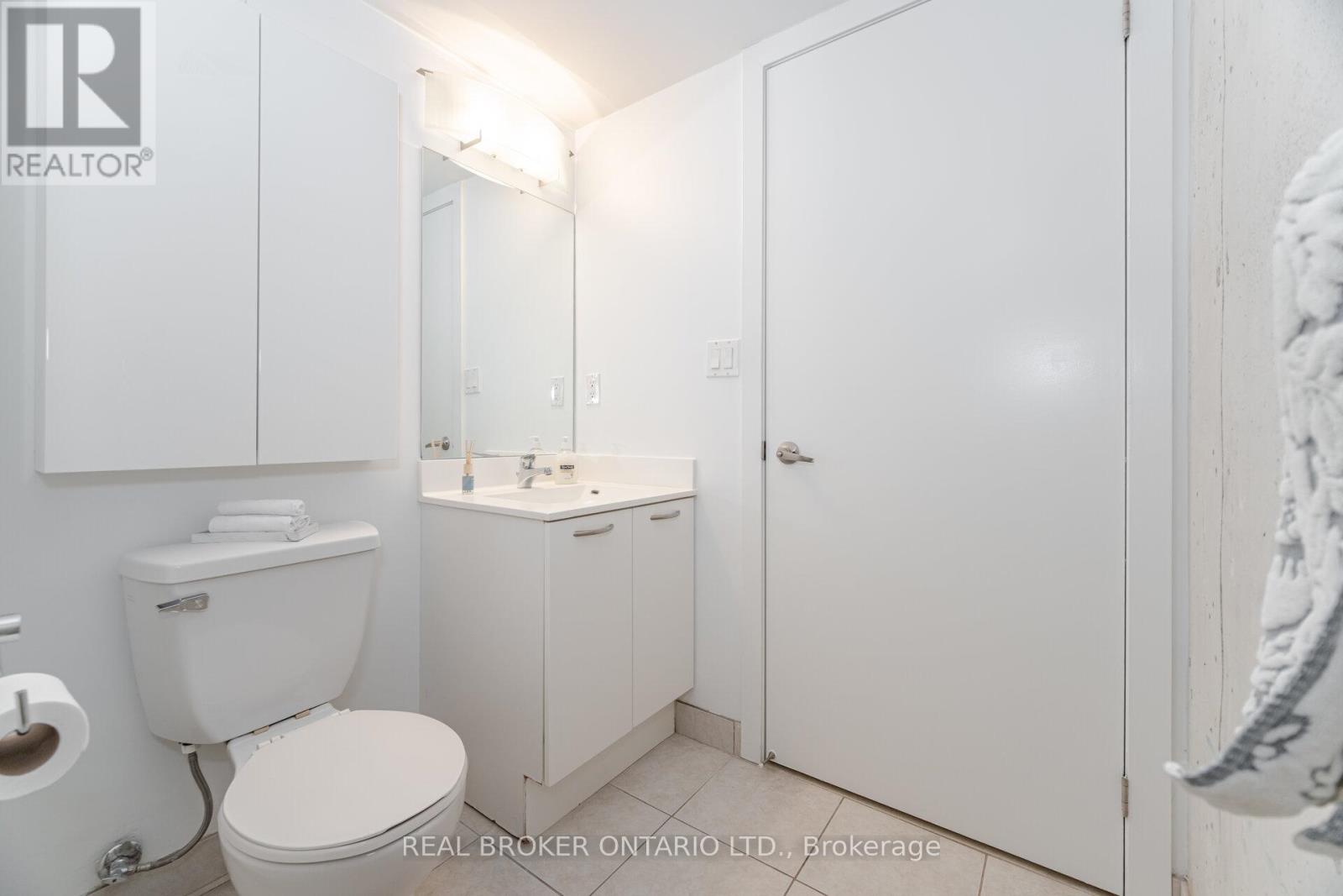 725 - 150 Sudbury Street, Toronto (Little Portugal), Ontario  M6J 3S8 - Photo 12 - C12052699