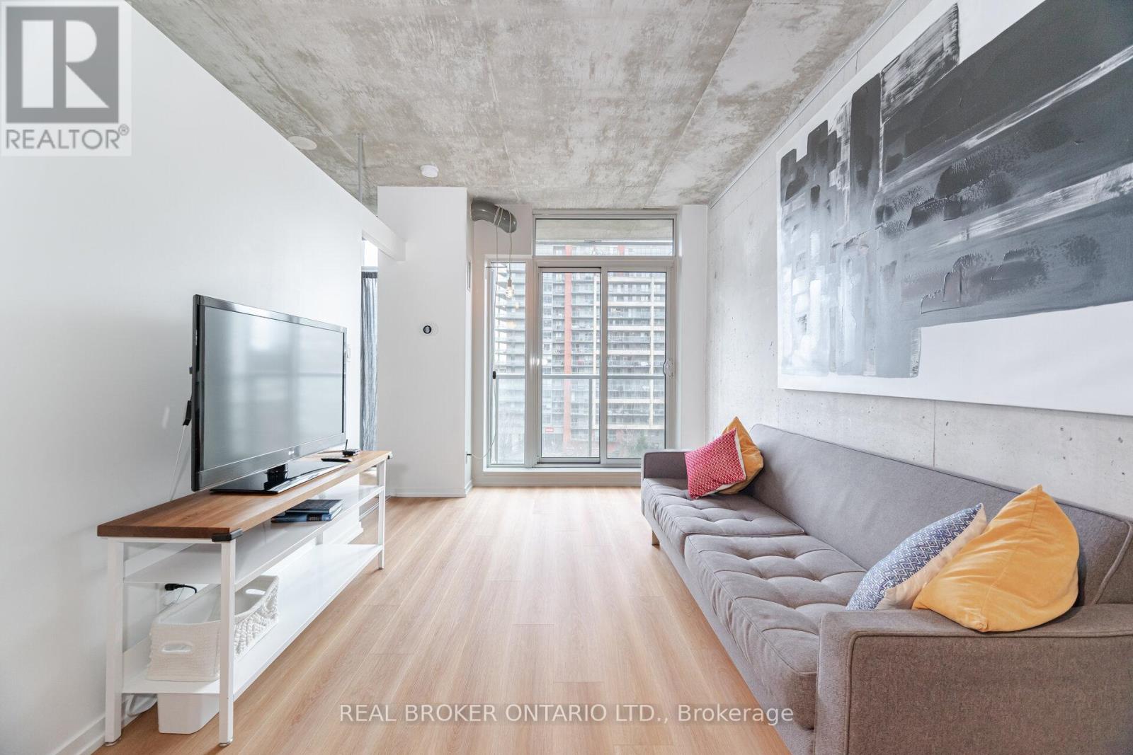 725 - 150 Sudbury Street, Toronto (Little Portugal), Ontario  M6J 3S8 - Photo 9 - C12052699