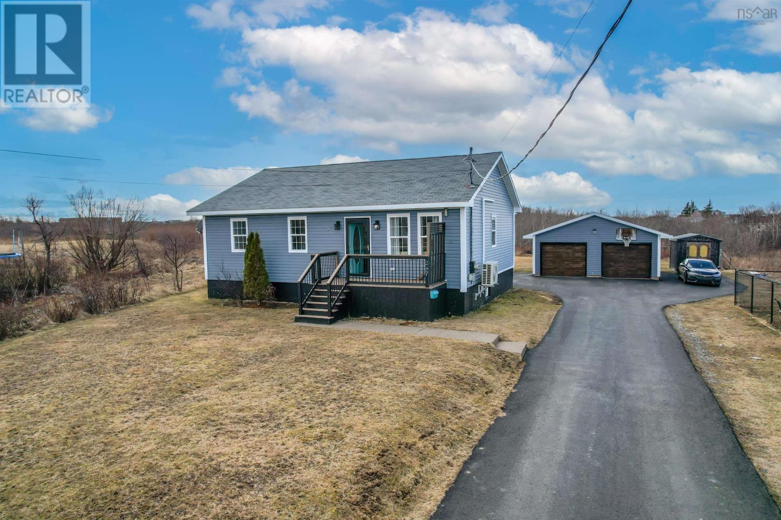 257 Mcintyre Lane, Glace Bay, Nova Scotia  B1A 5X6 - Photo 1 - 202506332