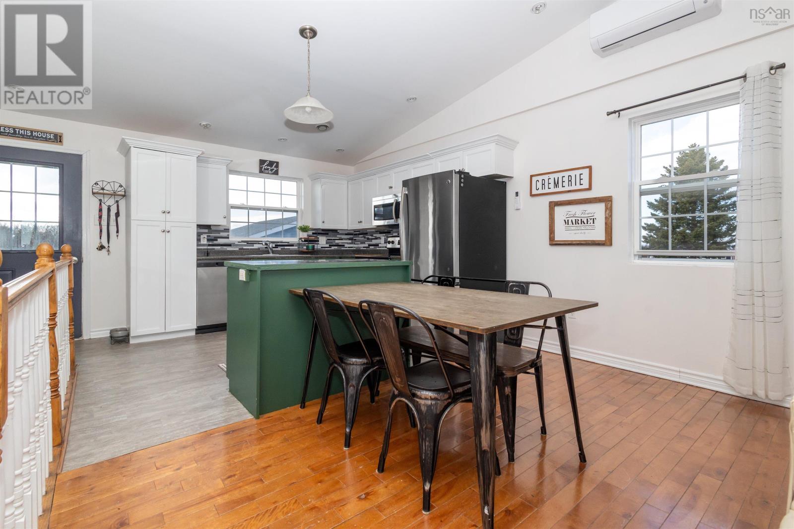 257 Mcintyre Lane, Glace Bay, Nova Scotia  B1A 5X6 - Photo 19 - 202506332