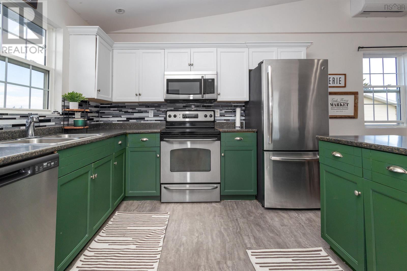 257 Mcintyre Lane, Glace Bay, Nova Scotia  B1A 5X6 - Photo 20 - 202506332