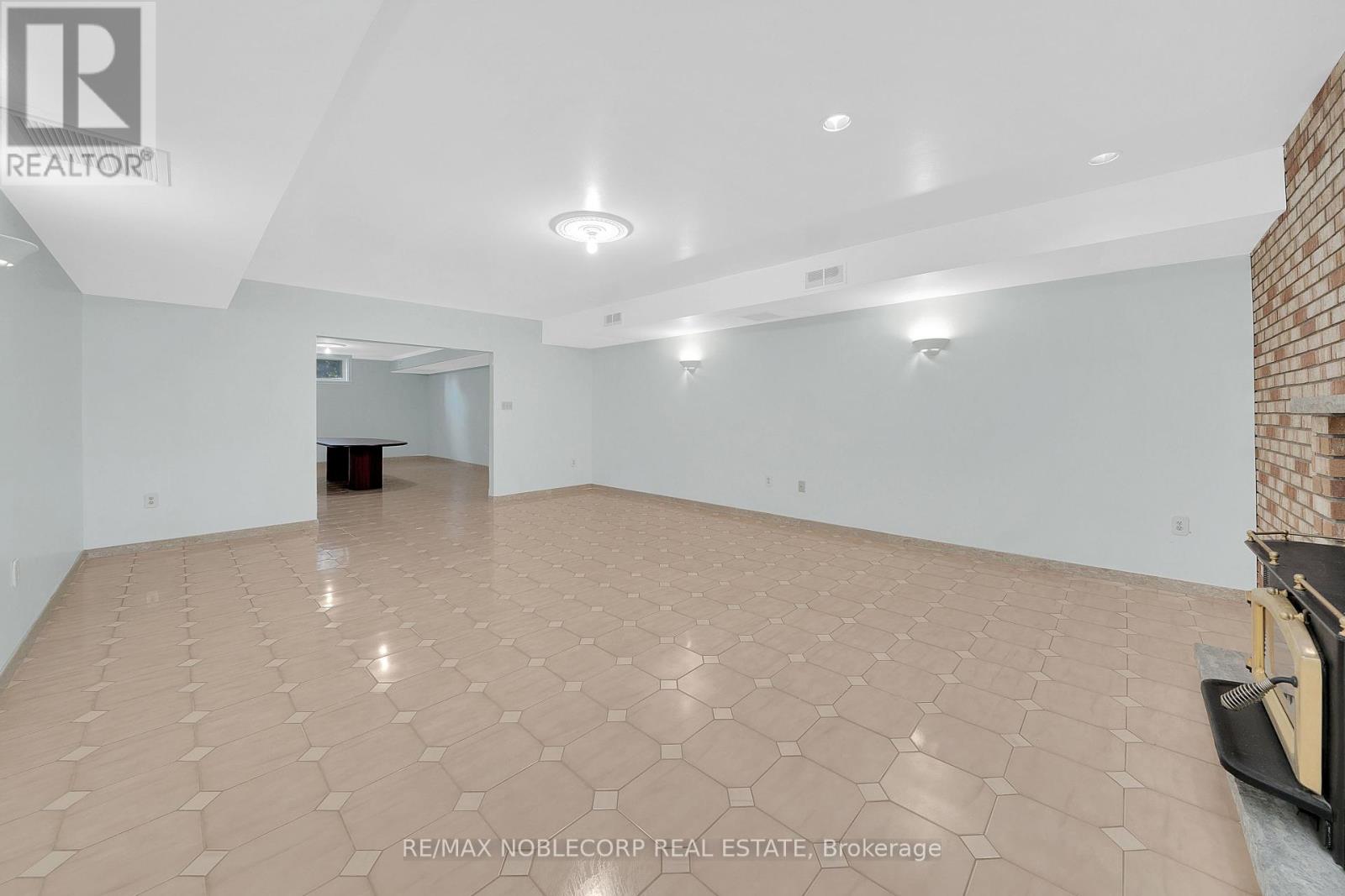 72 Balding Boulevard, Vaughan, Ontario  L4L 3R9 - Photo 34 - N12052692