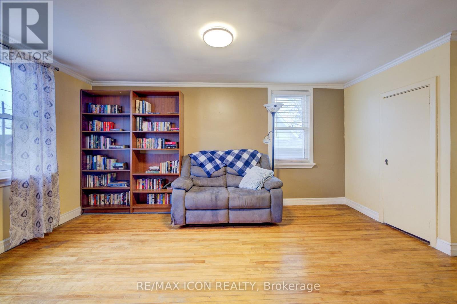 288 Winona Road, Hamilton, Ontario  L8E 5L3 - Photo 12 - X12052714
