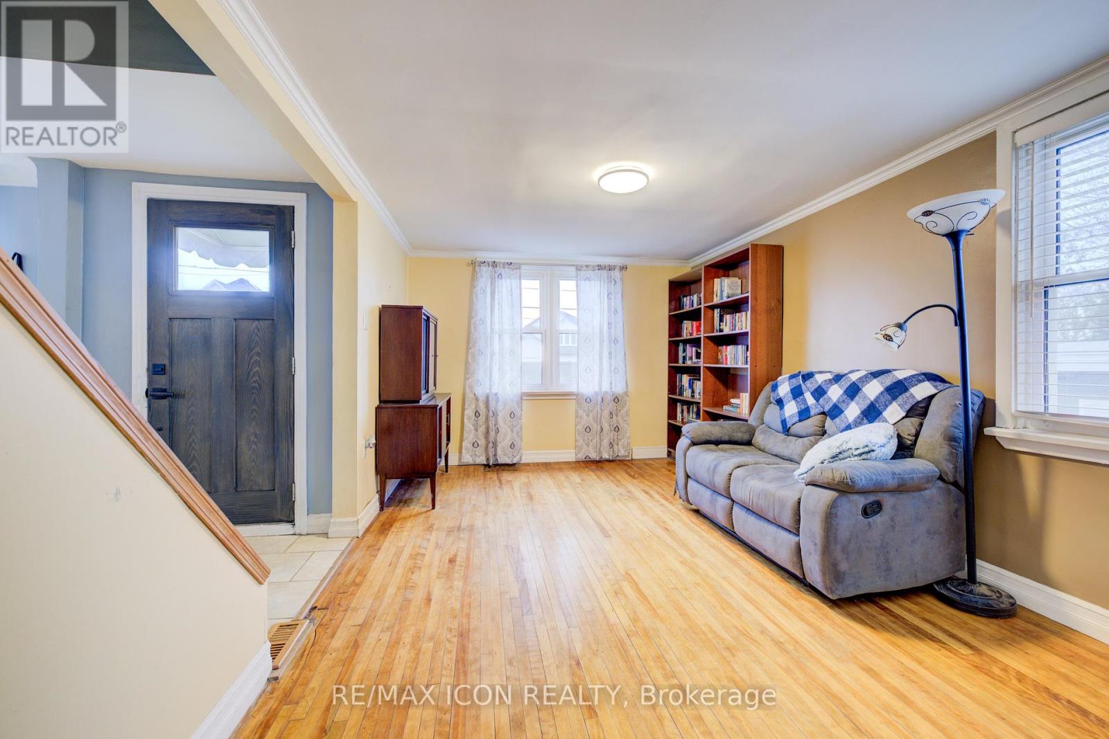 288 Winona Road, Hamilton, Ontario  L8E 5L3 - Photo 13 - X12052714