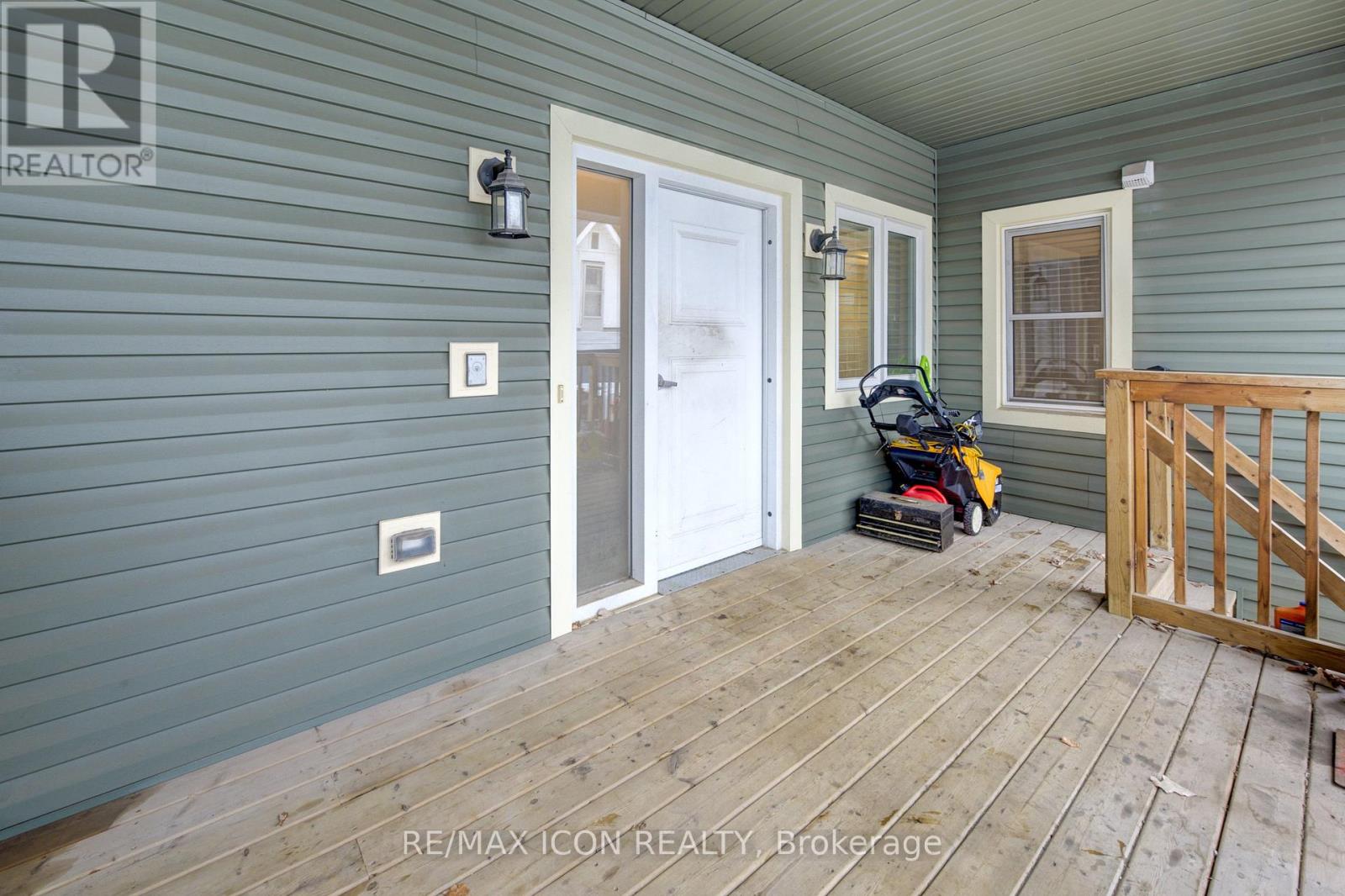 288 Winona Road, Hamilton, Ontario  L8E 5L3 - Photo 7 - X12052714