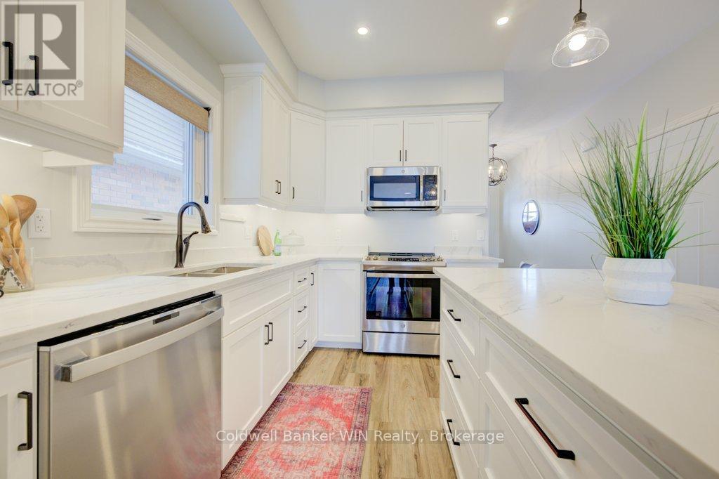 119 Sarah Road, Wellington North, Ontario  N0G 2L2 - Photo 8 - X11959470