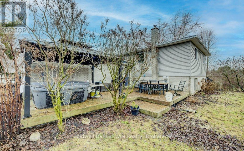 425 Clyde Street, Wellington North, Ontario  N0G 2L3 - Photo 37 - X11996665