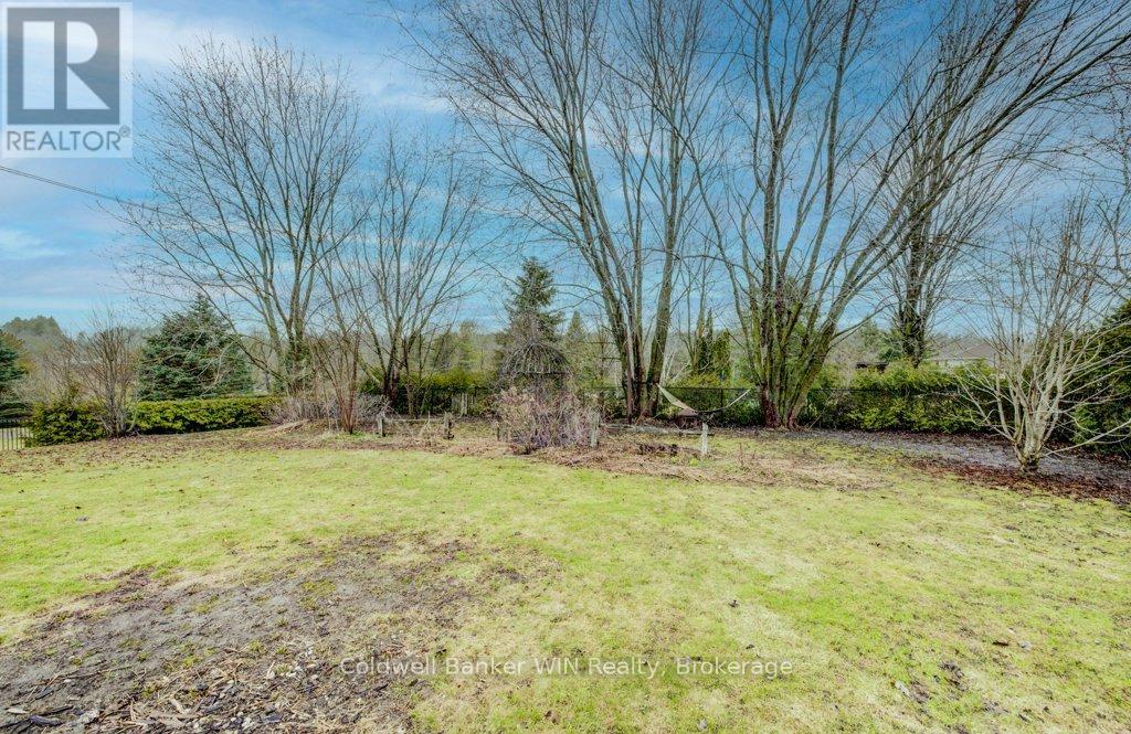 425 Clyde Street, Wellington North, Ontario  N0G 2L3 - Photo 40 - X11996665