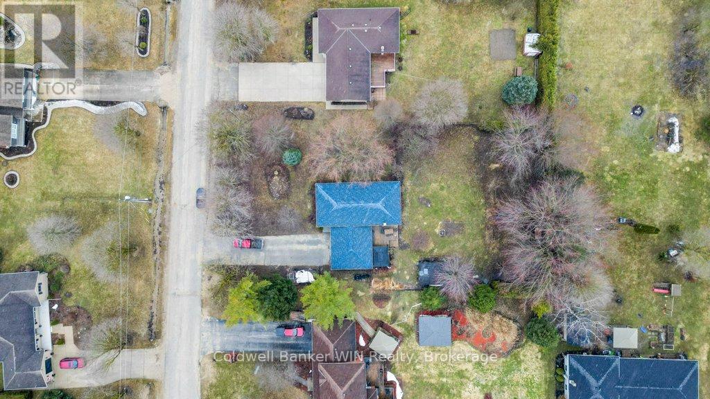 425 Clyde Street, Wellington North, Ontario  N0G 2L3 - Photo 41 - X11996665