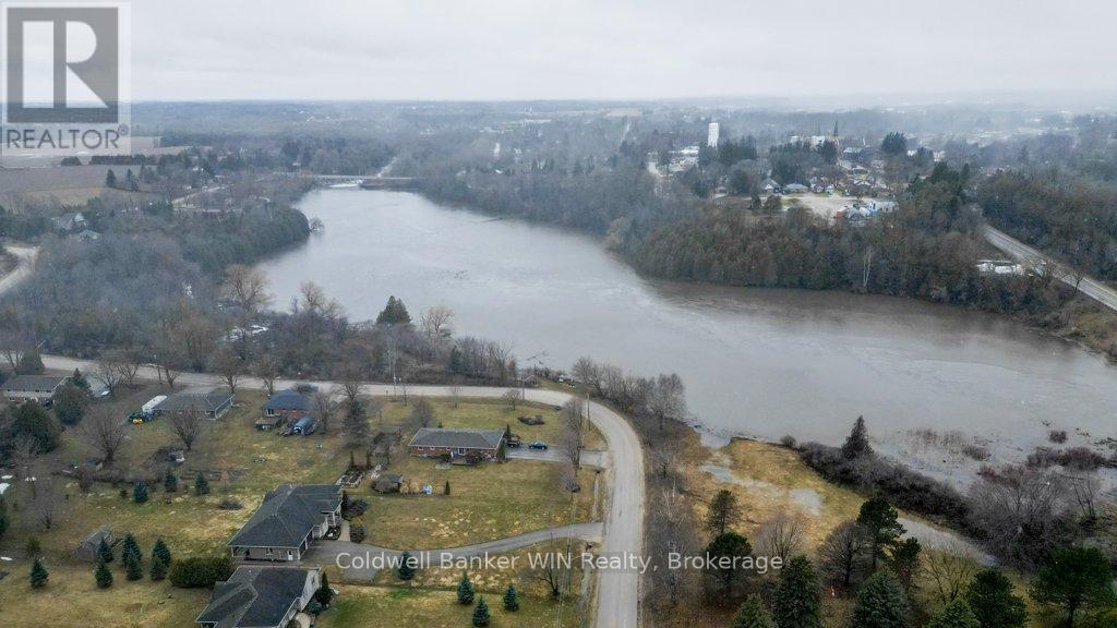 425 Clyde Street, Wellington North, Ontario  N0G 2L3 - Photo 43 - X11996665