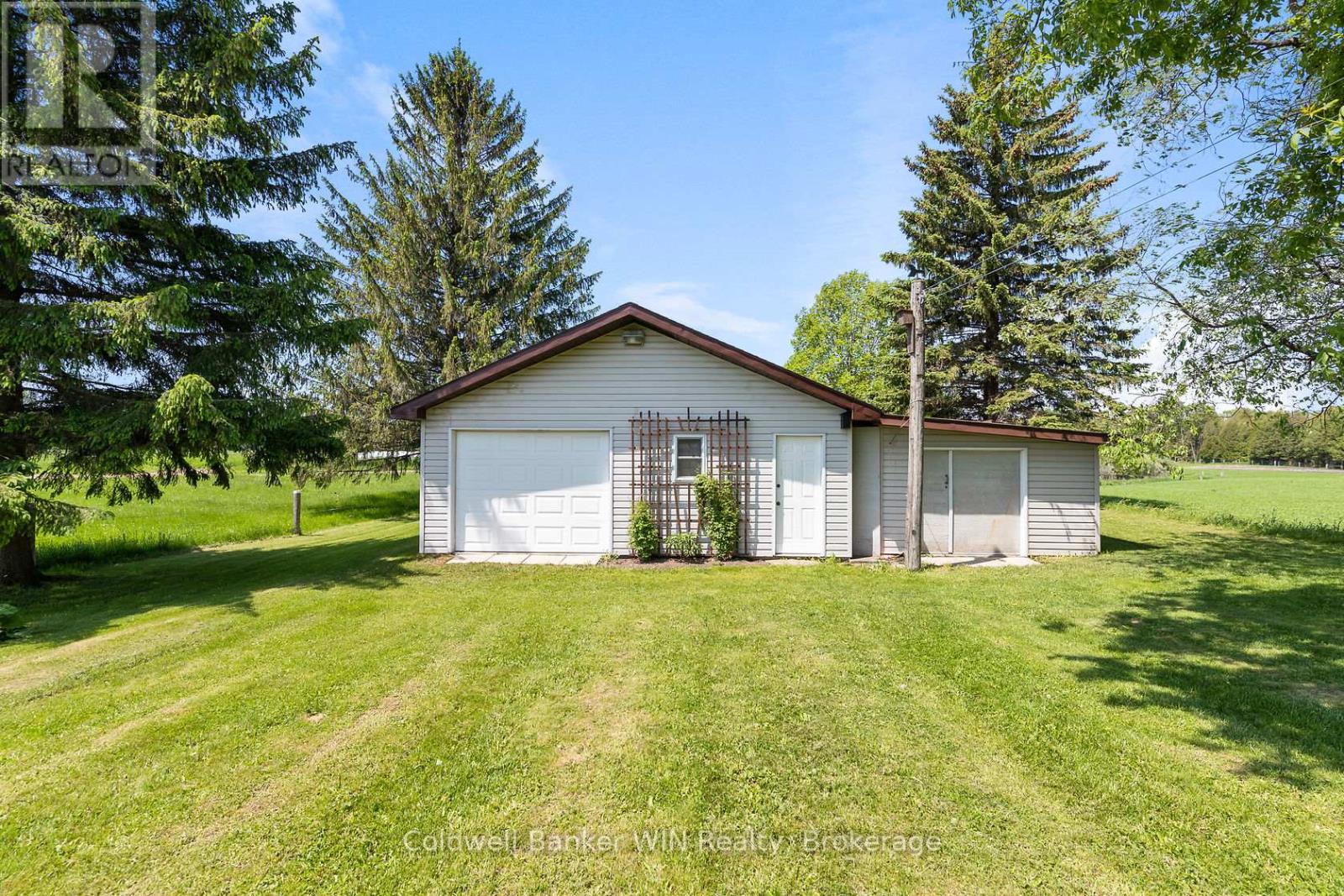 311492 Highway 6 Highway, West Grey, Ontario  N0G 2L0 - Photo 22 - X12009781