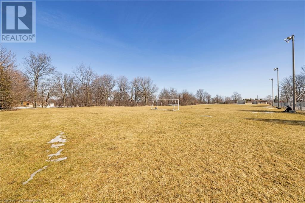 490 Queen Victoria Drive, Hamilton, Ontario  L8W 1G9 - Photo 32 - 40704297