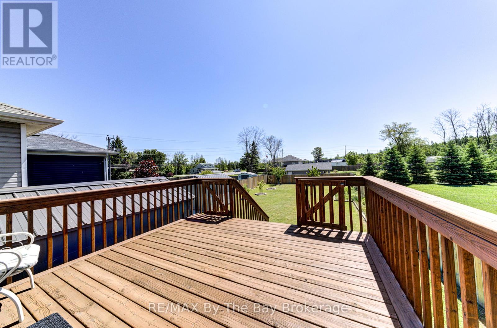 9 George Avenue, Wasaga Beach, Ontario  L9Z 2X9 - Photo 25 - S12052791