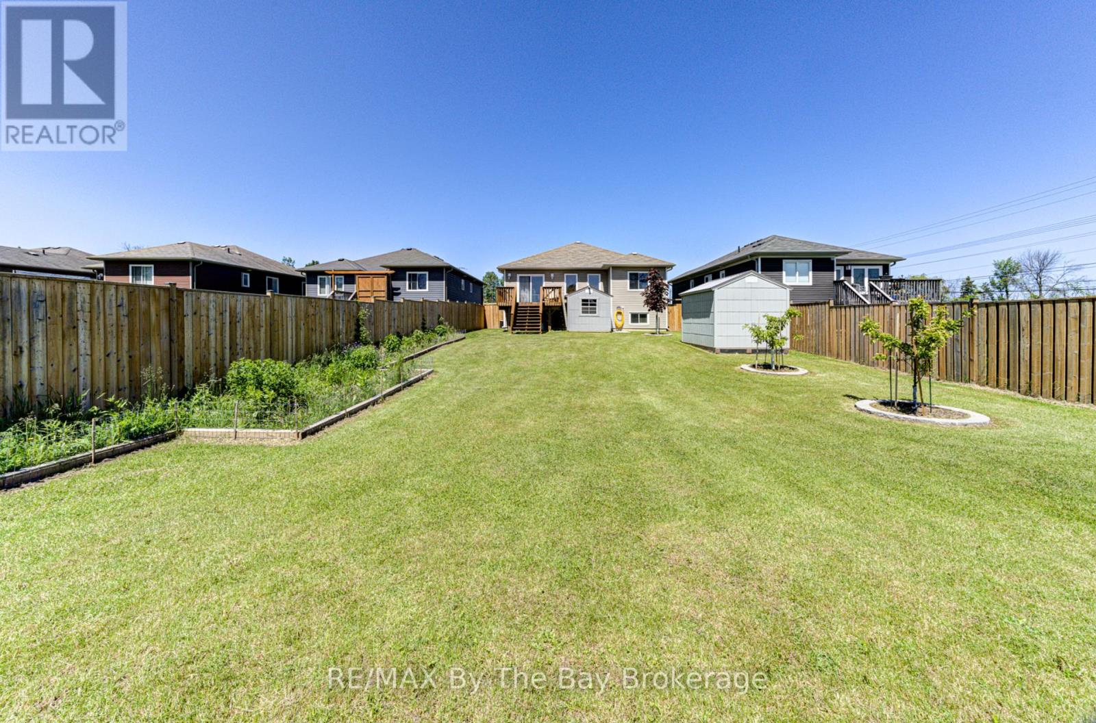 9 George Avenue, Wasaga Beach, Ontario  L9Z 2X9 - Photo 29 - S12052791